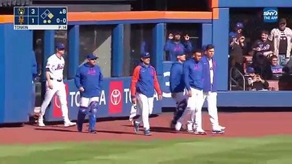 MLB: ¡Se vaciaron las bancas en el Brewers-Mets!