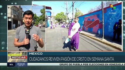 En México devotos a la iglesia católica recorren los 8 barrios de Iztapalapa