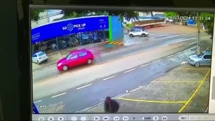 Câmera de loja registra ex-marido assassinando empresária a tiros; veja vídeo