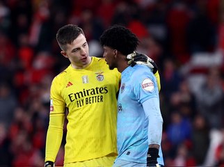 حارس يتصدى لـ3 ركلات ترجيح في مباراة واحدة!