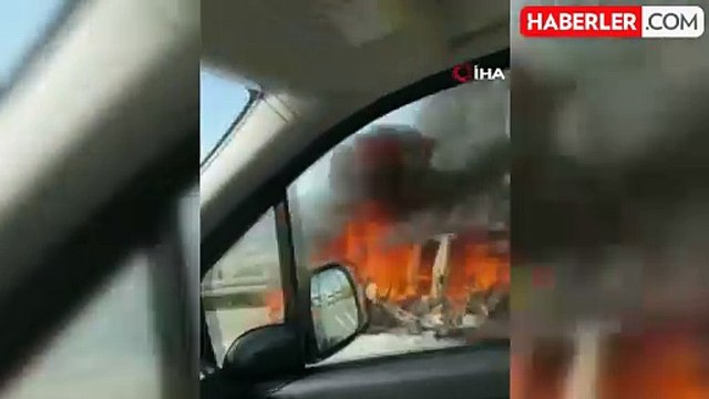 Görüntü Bursa'dan! Tesla marka elektrikli otomobil alev topuna döndü