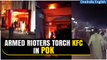 PoK: Pro-Palestine crowd raids a KFC outlet terming it as an 'Israeli establishment' | Oneindia News