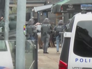 Si è arreso l’uomo che aveva preso ostaggi in un bar di Ede, nei Paesi Bassi