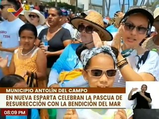 Creyentes participan en la Bendición del Mar en el estado Nueva Esparta