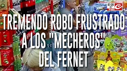 Robo frustrado: quería llevarse cuatro boltellas de Fernet sin pagar... pero tuvo que devolverlas