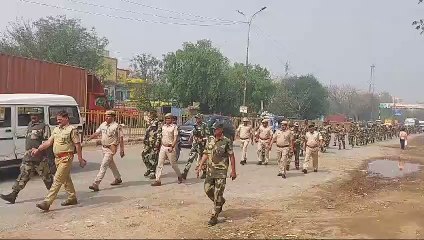 फ्लेग मार्च निकाल दिया शांतिपर्ण मतदान का संदेश, देखें वीडियो