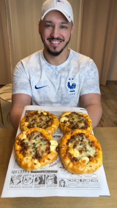 Une manière toute simple de faire tes propres pizza a la maison en moins de 15 minutes