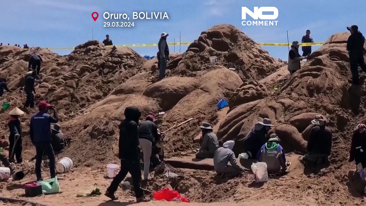 Die Passion Christi, geformt aus dem Sand der bolivianischen Anden