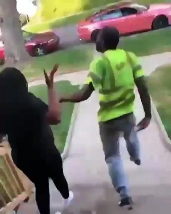 Man disrespects a guy's mother and immediately regrets it