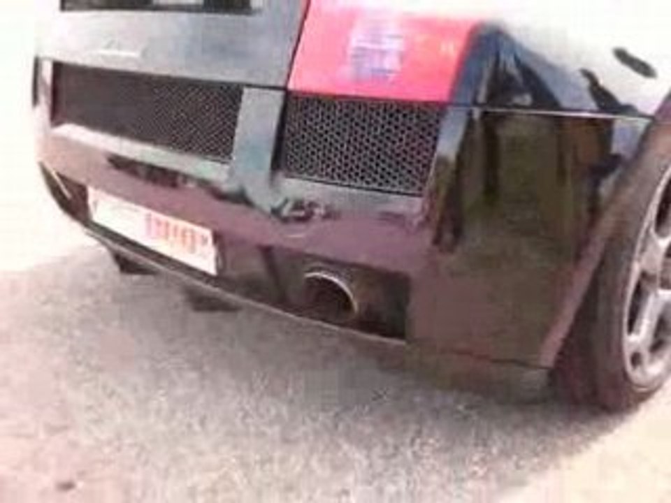 Video ferrari circuit 007