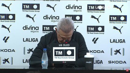 Aguirre: "Qué ganas tenías de hacerme esa pregunta"