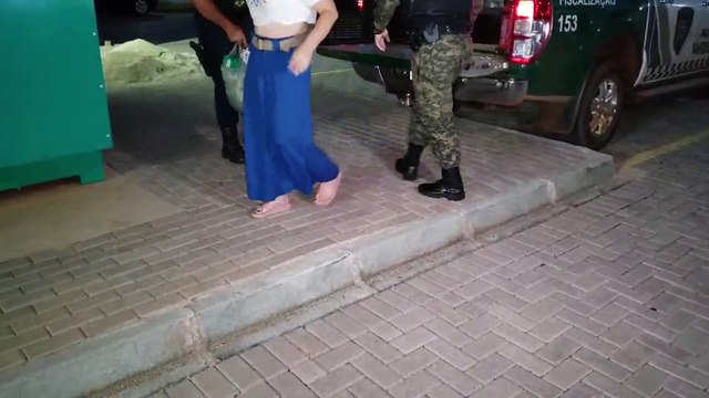 Cancela o rolê de roupa nova! Mulher é detida furtando peças de roupas na Havan