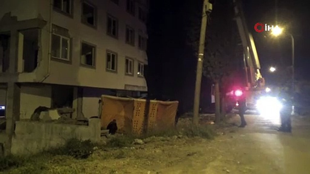 İntihar etmek üzereyken bayılan şahsı polis ve itfaiye kurtardı