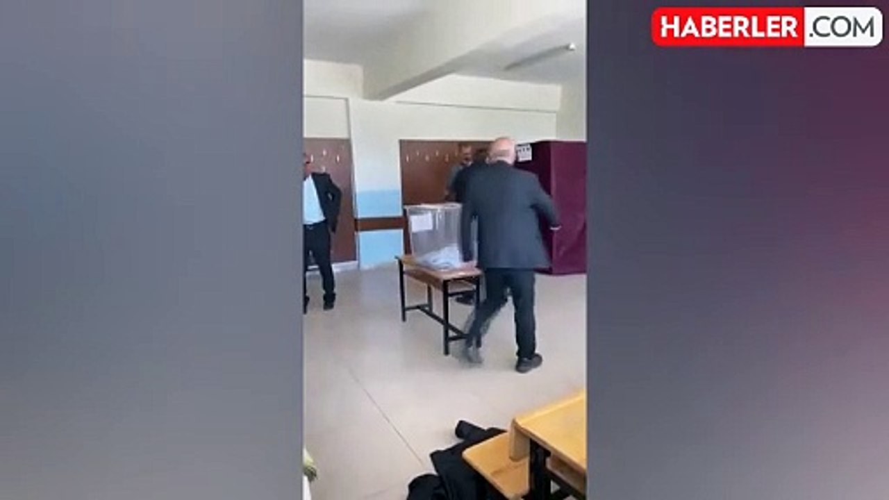 Şanlıurfa'da seçim gerginliği! Blok oy kullanmak isteyen şahsa itiraz eden avukat darp edildi
