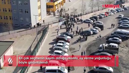 En çok seçmenin kayıtlı olduğu okulda, oy verme yoğunluğu