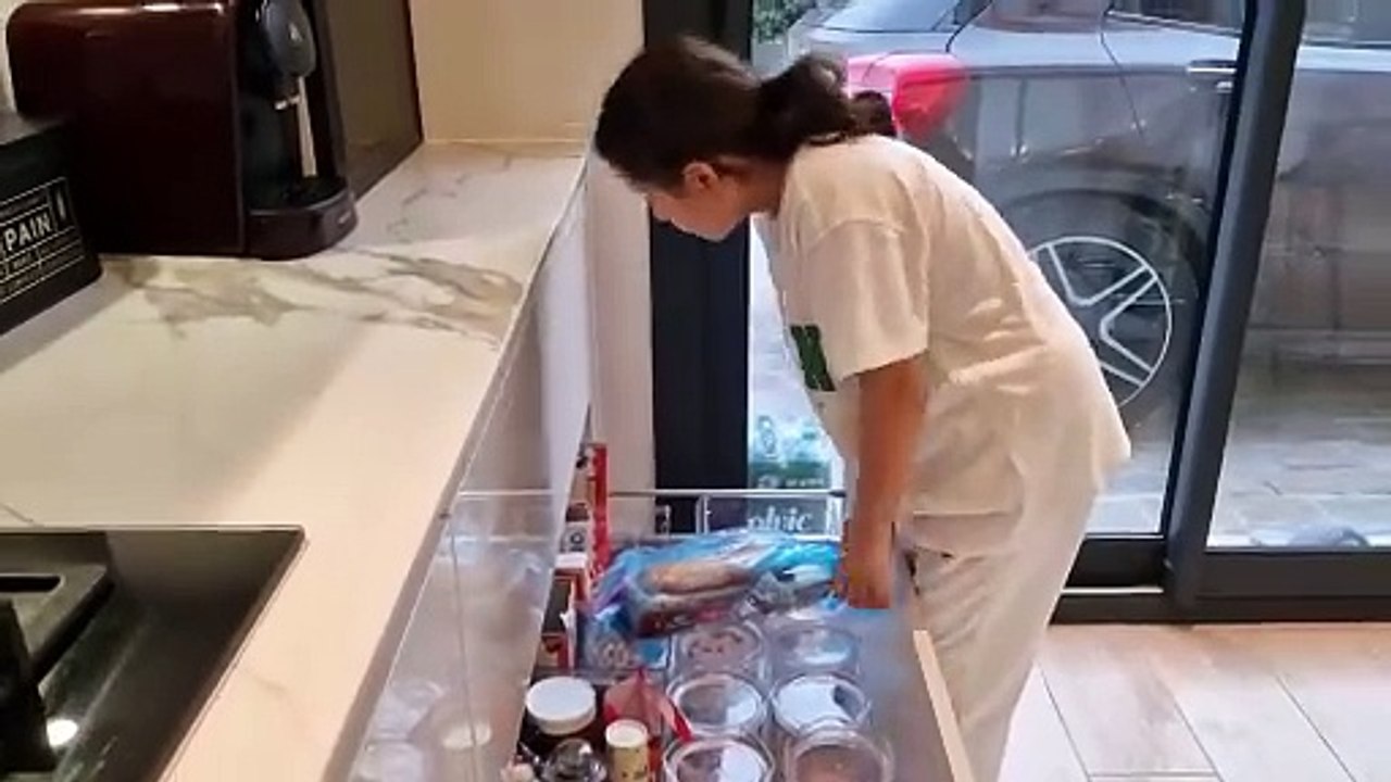 ELLE AURAIT JAMAIS DU FAIRE  CE PRANK A SA GRAN...
