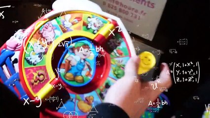 Je TROUVE Une PIÈCE SECRÈTE Dans Le GRENIER