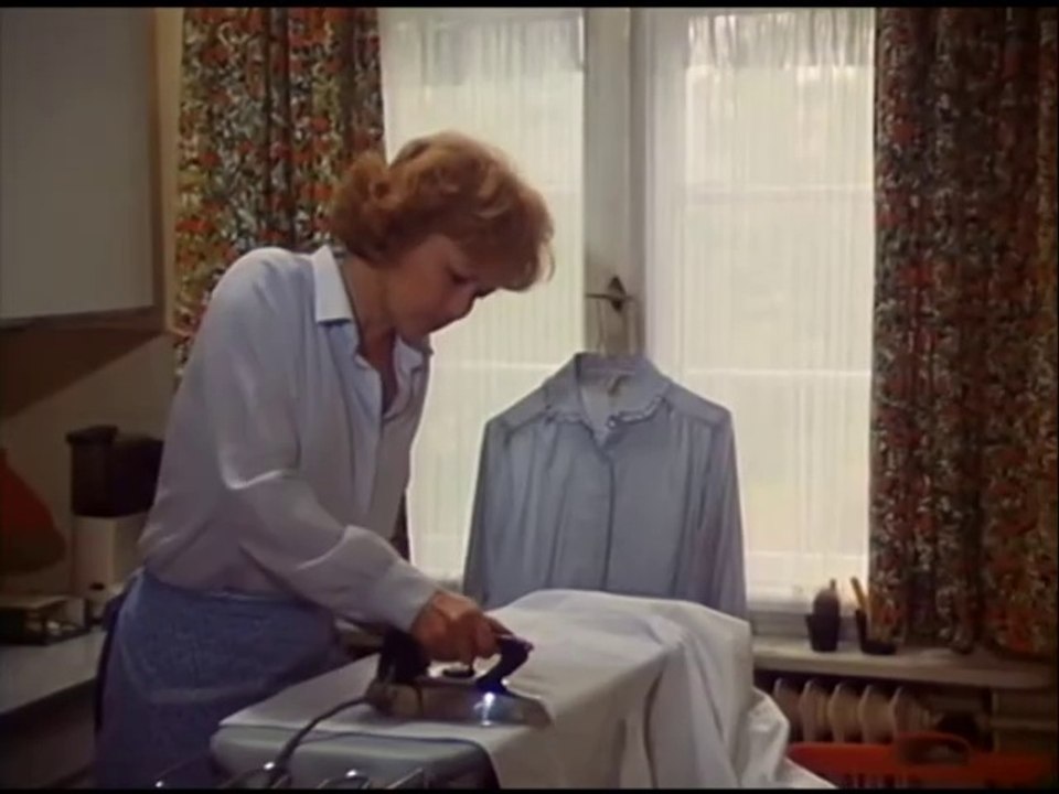 Drei Damen vom Grill - Ganze Serie - Staffel 5/Folge 2  'Einbildung ist och ´ne Bildung' - 1984