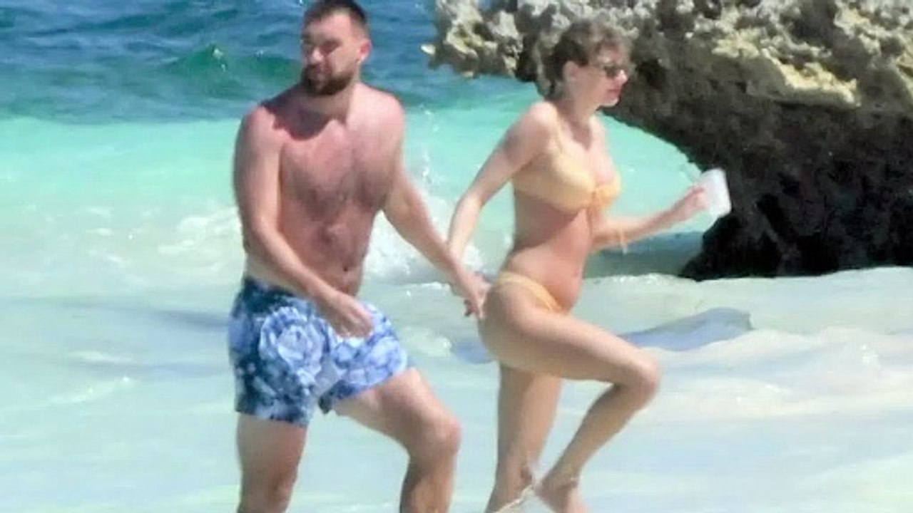 Travis kelce Caught Asking Permission to Touch Taylor Swift During Holiday