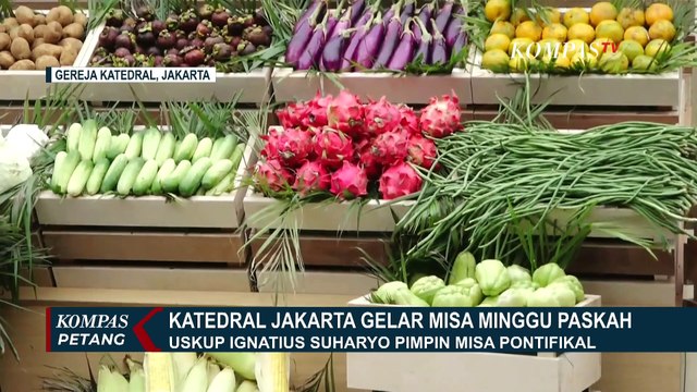 Uskup Ignatius Kardinal Suharyo Pimpin Misa Pontifikal di Gereja Katedral Jakarta