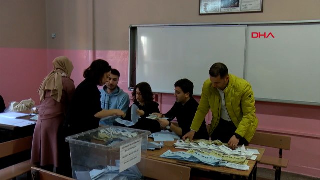 Diyarbakır'da oy verme işlemi tamamlandı, oy sayım işlemi başladı