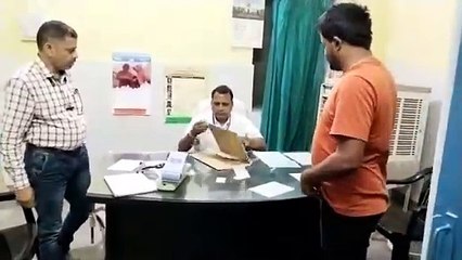 यहां सीएचसी का निरीक्षण करने पहुंचे सीएमएचओ तो अनुपस्थिति मिले चिकित्सक