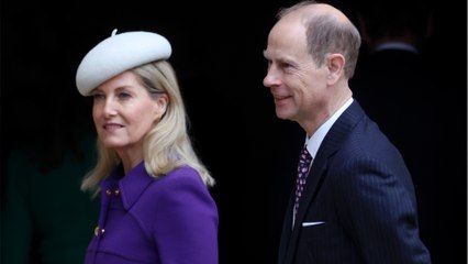 GALA VIDEO -  Edward et Sophie d’Édimbourg à la messe de Pâques : leur fils James a bien grandi !