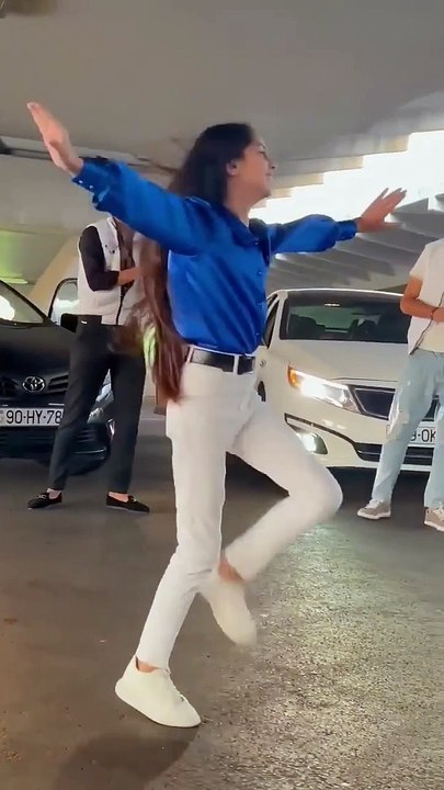 ARABIC DANCE|VIRAL ARABIC DANCE|YOUNG GIRL DANCE