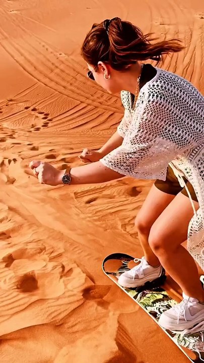 sandboarding in desert safari dubai