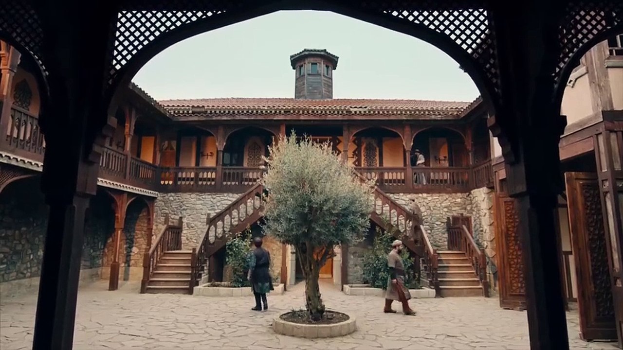 مسلسل رحلة الحب عزيز محمود هدائي الحلقة 14 مترجمة