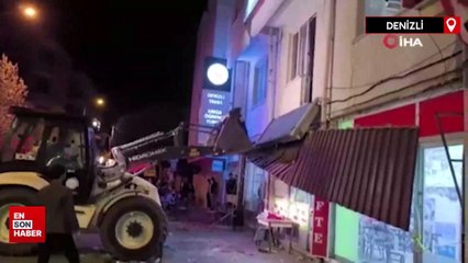 Denizli'de CHP ilçe başkanlığında seçim kutlamasında balkon çöktü