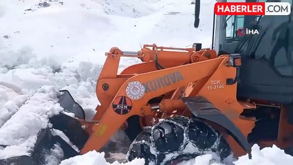 Bayburt-Trabzon arasında baharda karla mücadele