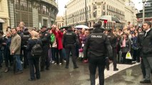 Los Reyes asisten a la procesión de La Soledad en Madrid