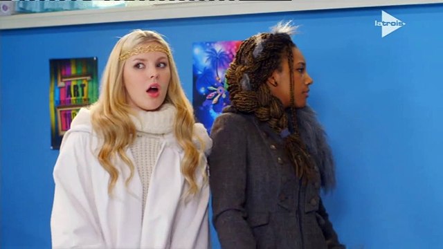 Sorcières, mais pas trop ! - 1x01 L'arrivée