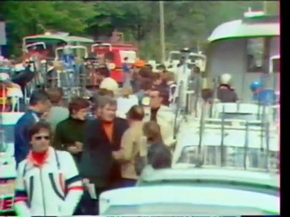 4  JOURS  DE  DUNKERQUE  - 1977  - ARRIVEE -