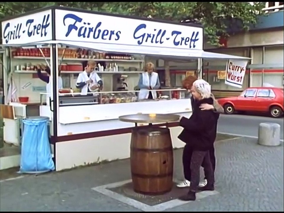 Drei Damen vom Grill - Ganze Serie - Staffel 6/Folge 2  'Stress hoch drei' - 1985