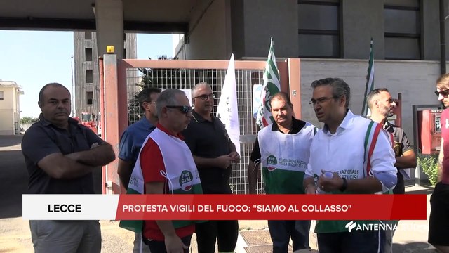14 Settembre 2022 Lecce Protesta Vigili del Fuoco Siamo al collasso