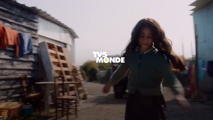 Les sandales blanches - Bande annonce