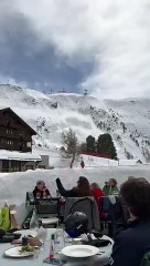 VÍDEO: Avalanche deixa ao menos três mortos na Suíça
