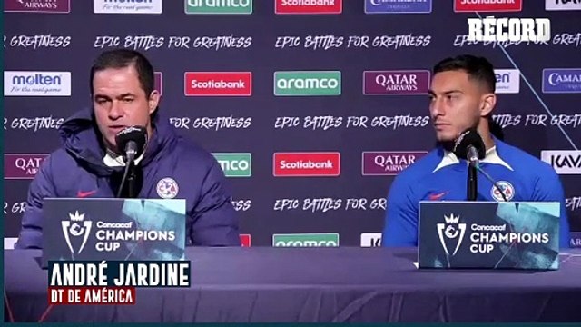 André Jardine: 'Salvo Julián Quiñones, todos pueden jugar con New England'