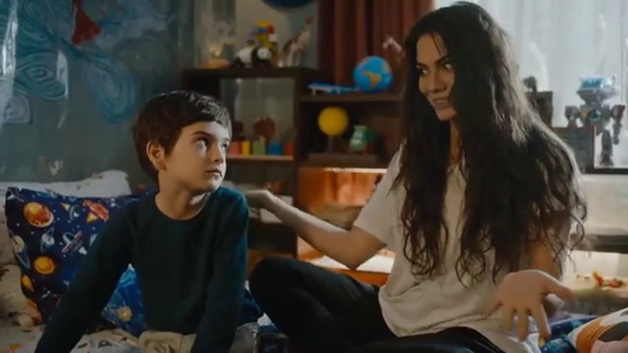 1. MI NOMBRE ES FARAH ❤️ En ESPAÑOL HD. Capítulo 1. ESPAÑOL HD❤️ Demet Özdemir y Engin Akyürek