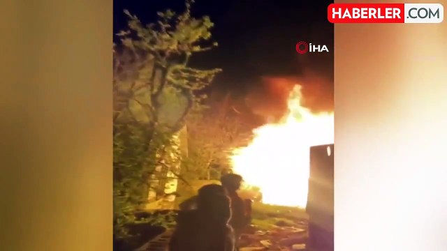 Sakarya'da baraka alev topuna döndü: Mahalleli sokağa döküldü