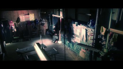 Shibumi easily defeats Master Wong, Tiger and Turbo in the movie Dragon Tiger Gate (2006)