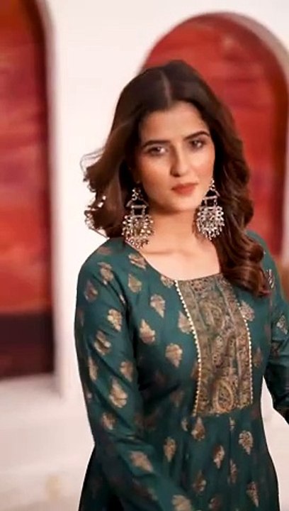 HEAVY 14 KG RAYON WITH MULTI GOLD || FASHION SHOW
