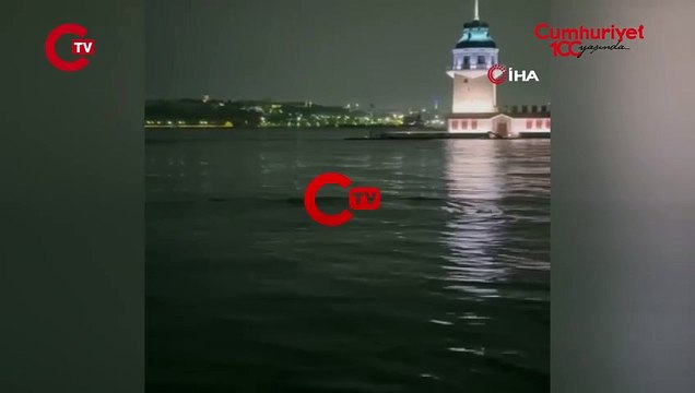 Üsküdar’da denize atlayan şahıs yüzerek gözden kayboldu: Geniş çaplı arama başlatıldı