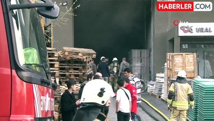 Beylikdüzü'nde fabrikada korkutan yangın