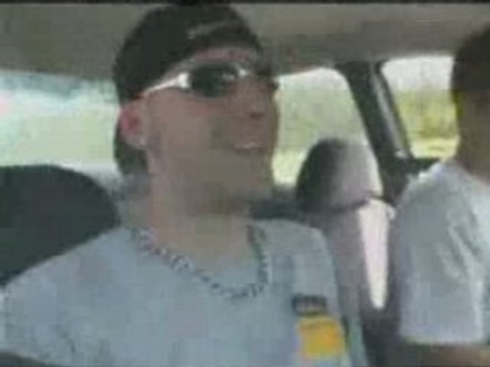 Dirt you wont see on FX w/courtney cox - not deleted scene