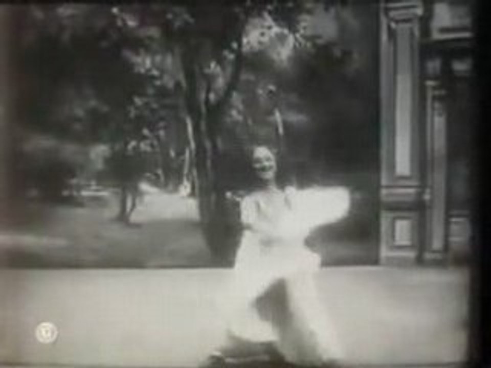 Gaumont le cinema premier Louie Fuller