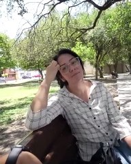 Millonario regala cajuela llena de billetes a madre soltera para su hijo que vive sus últimos días