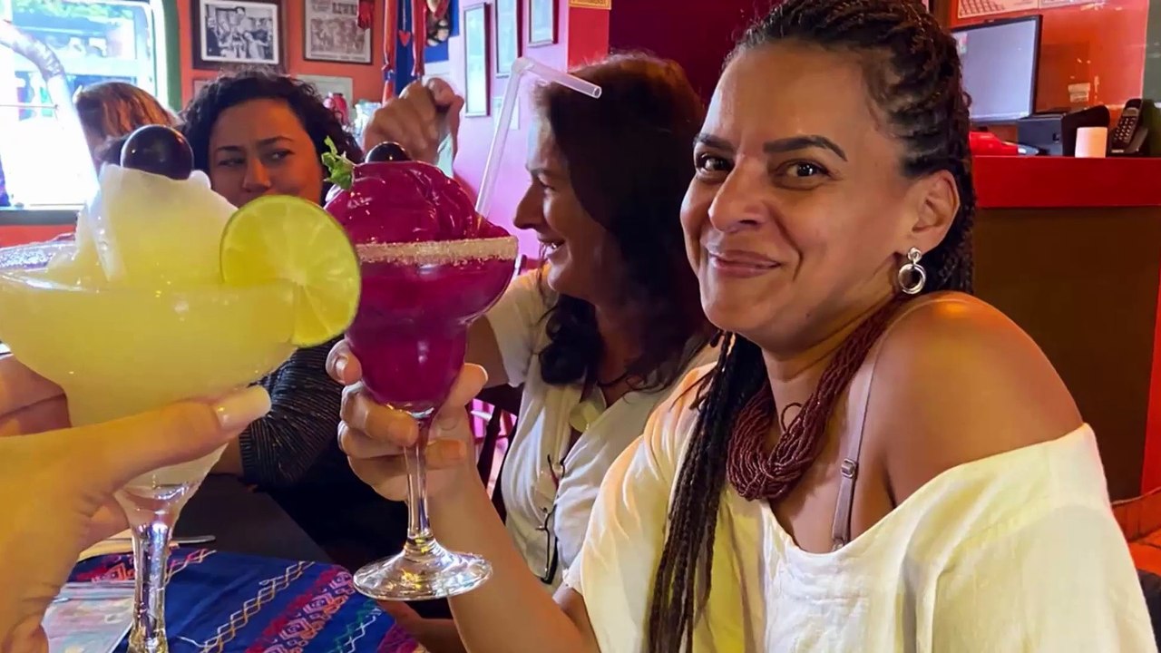 Morre, aos 43 anos, a jornalista Lia Tavares